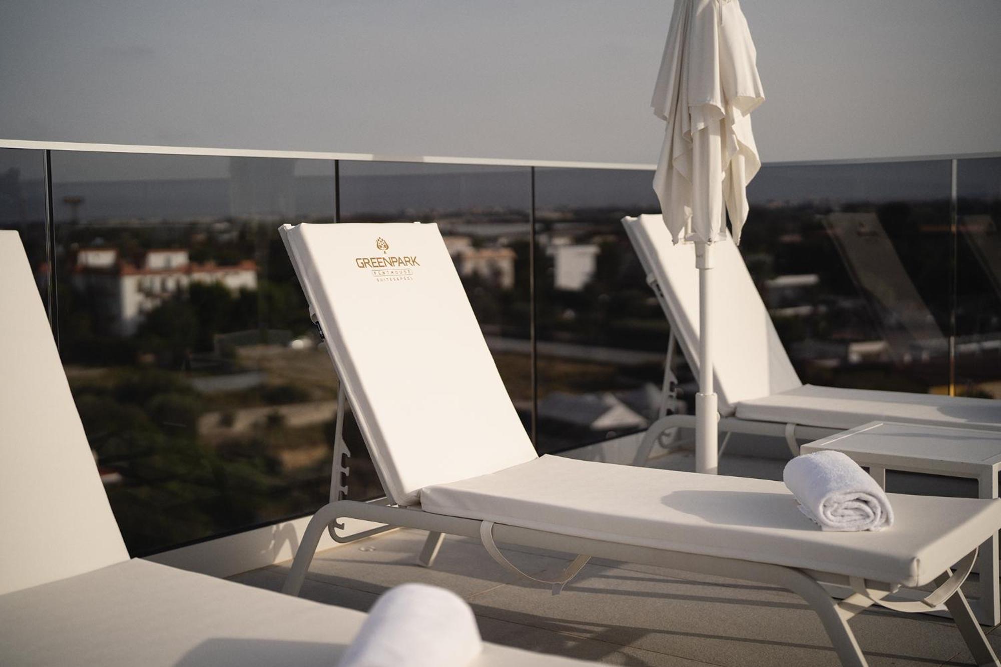 Green Park Penthouse Suite & Pool - Heated Pool - Bari Exterior foto